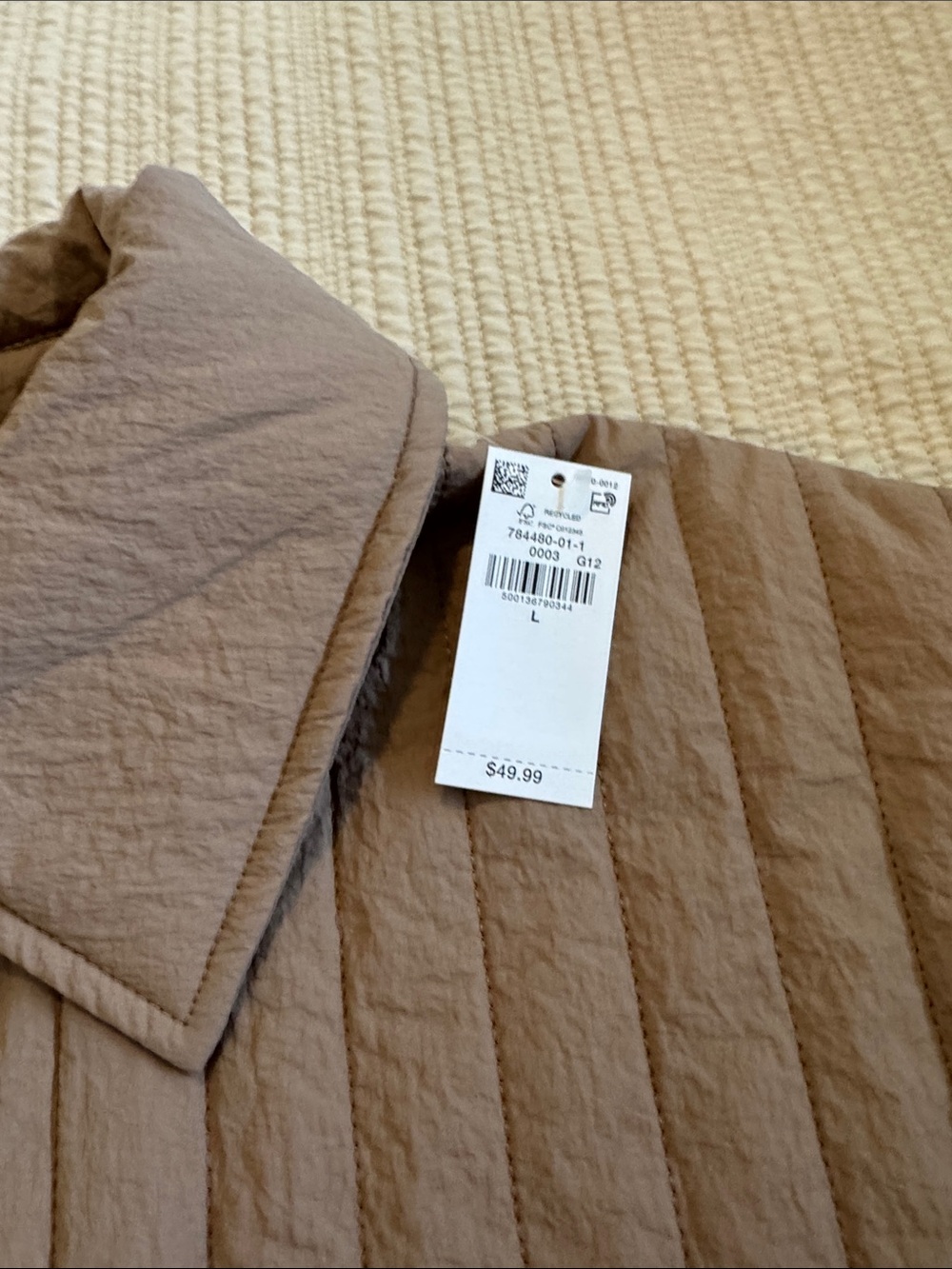 Old Navy Quilted Button-Front Jacket in Taupe - Picture 3 of 11